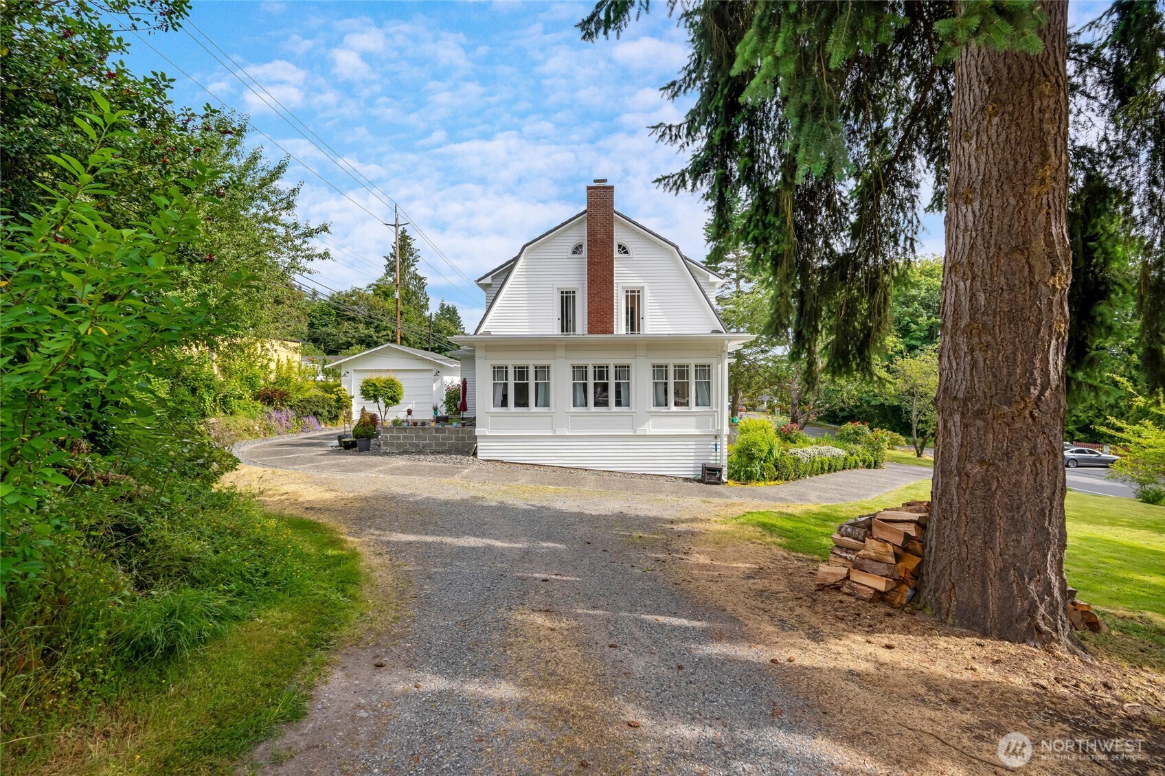 4918 S 3rd Avenue , Everett, WA 98203-2525