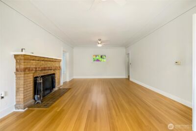 4918 S 3rd Avenue , Everett, WA 98203-2525 - Photo 5