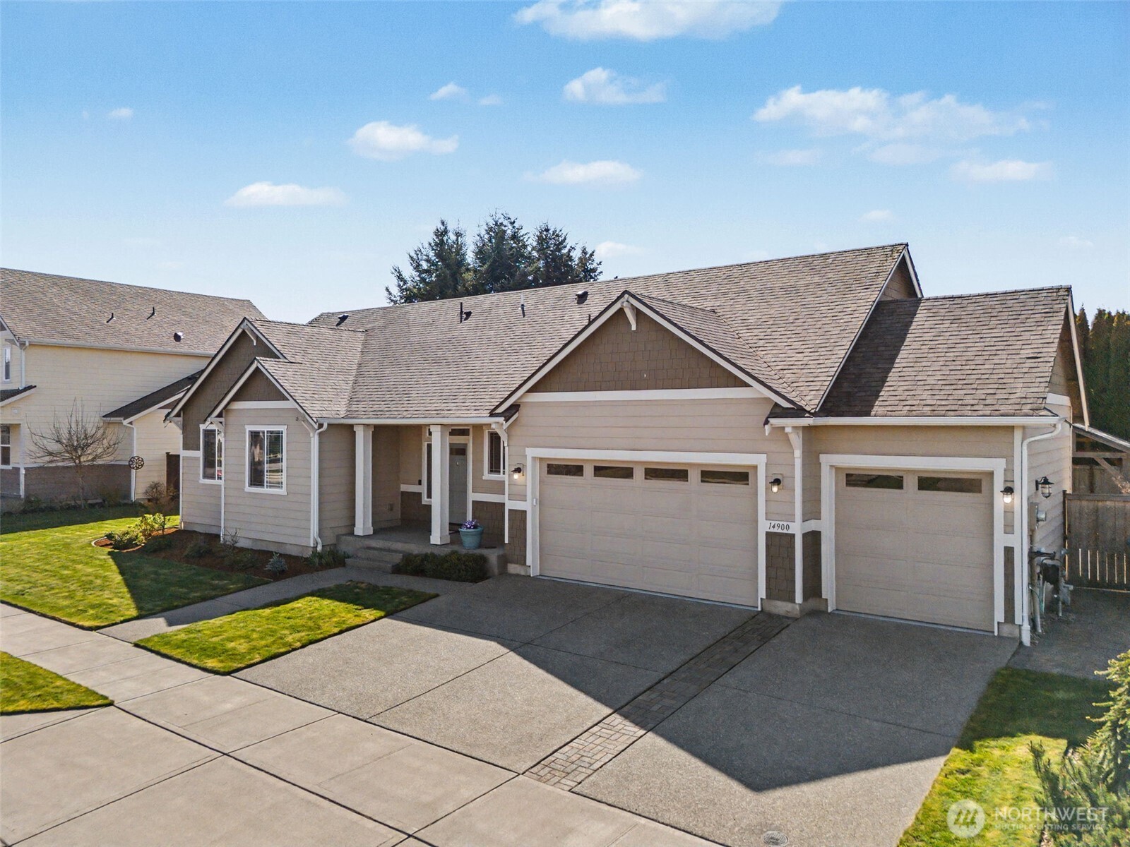 14900 Spartan Lane E, Sumner, WA 98390