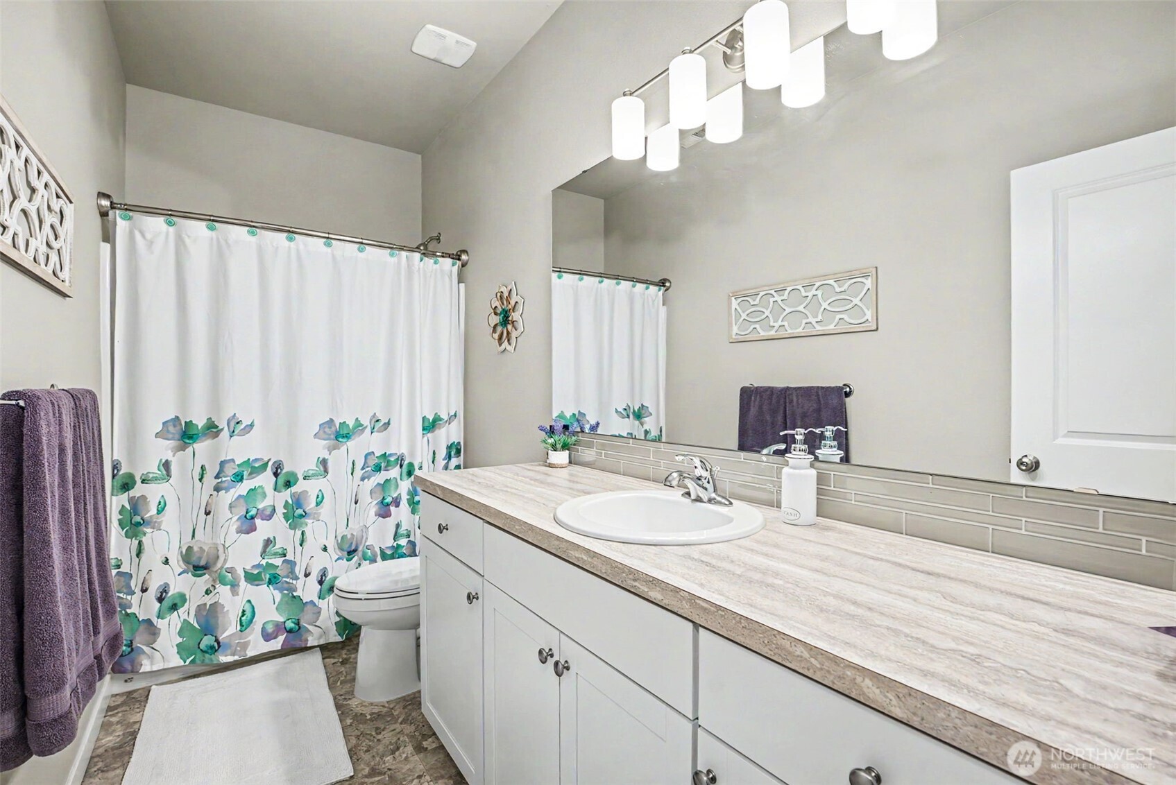 14900 Spartan Lane E, Sumner, WA 98390