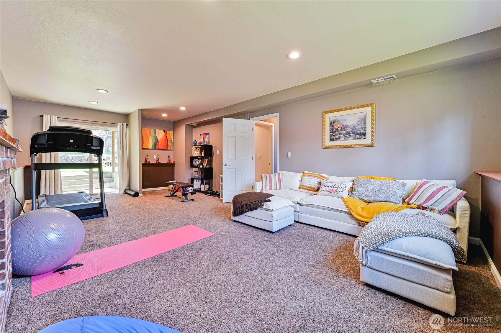 2626 SW 335th Court , Federal Way, WA 98023