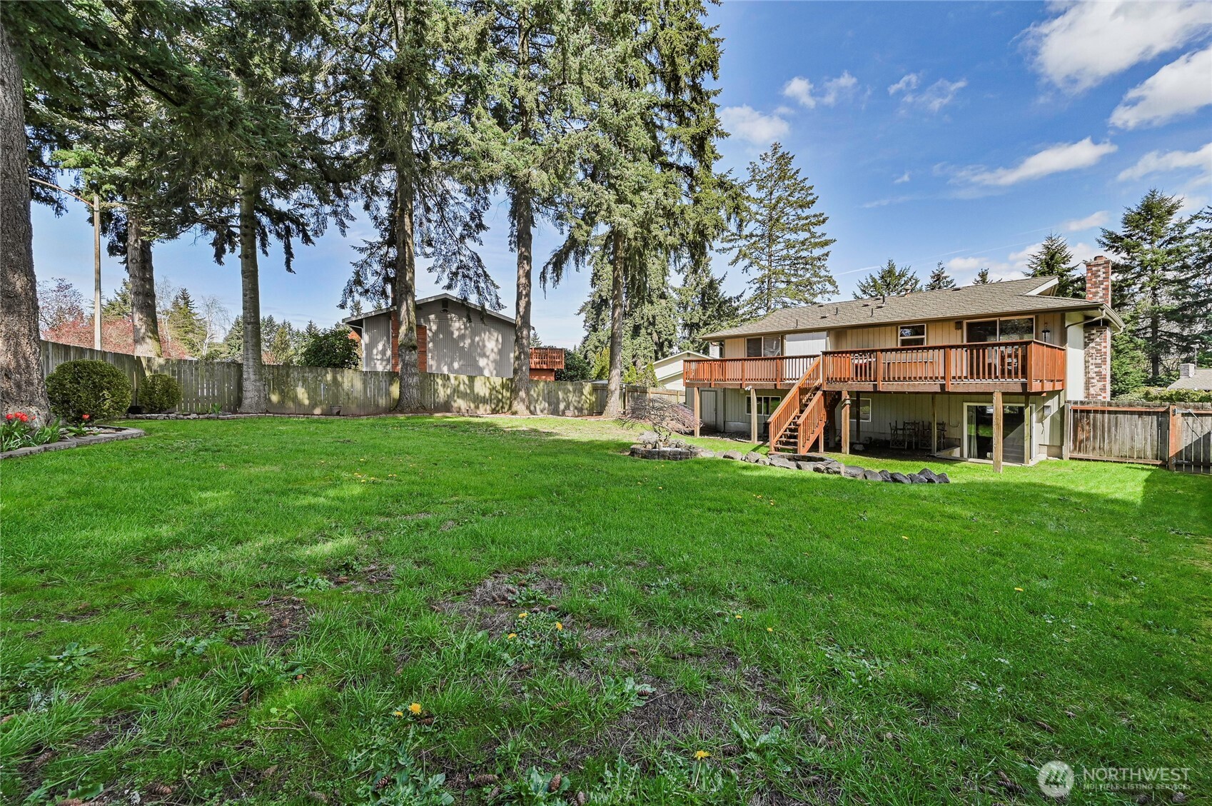 2626 SW 335th Court , Federal Way, WA 98023