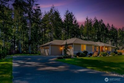 7709 Swift Lane NE, Olympia, WA 98516-4558
