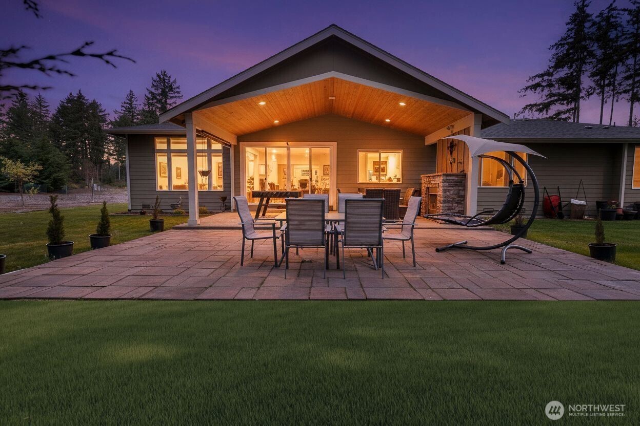 7709 Swift Lane NE, Olympia, WA 98516-4558