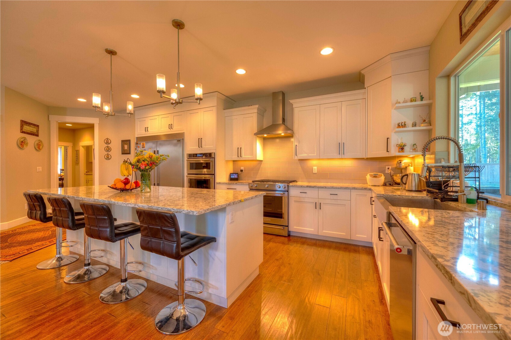 7709 Swift Lane NE, Olympia, WA 98516-4558