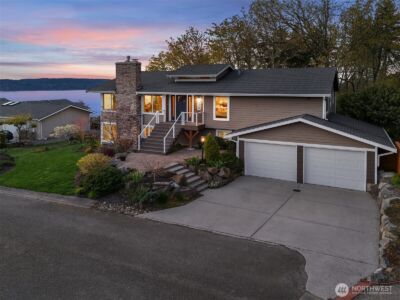9219 60th Avenue W, Mukilteo, WA 98275 - Photo 1