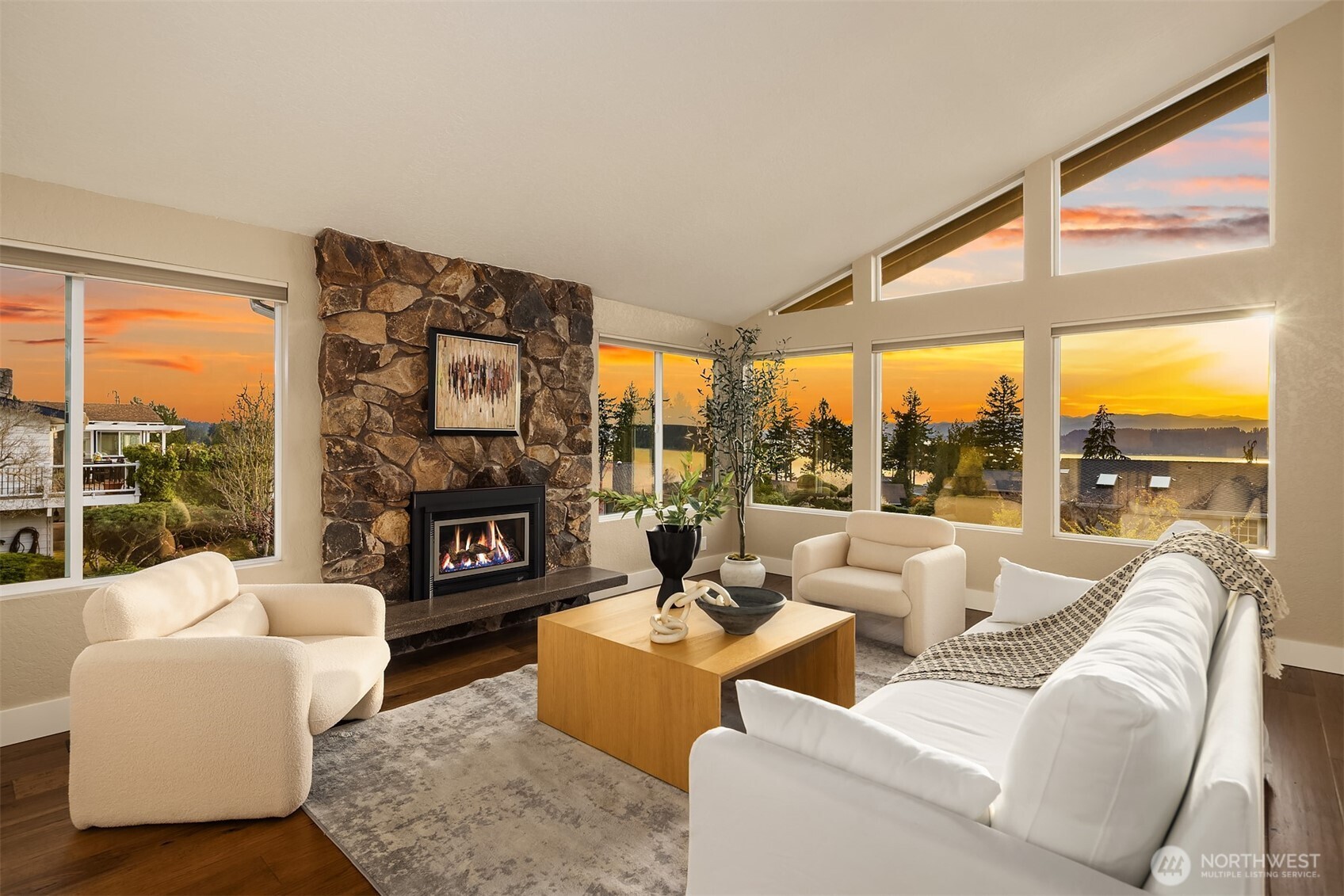 9219 60th Avenue W, Mukilteo, WA 98275