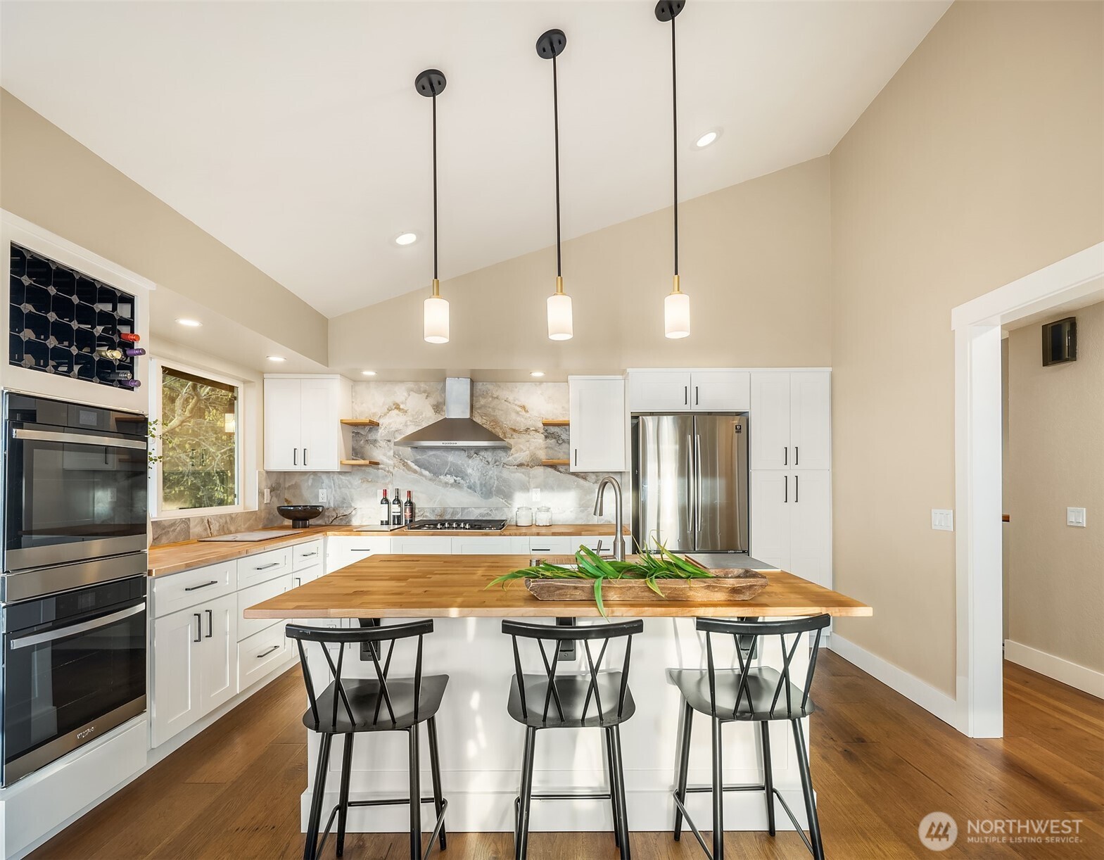 9219 60th Avenue W, Mukilteo, WA 98275