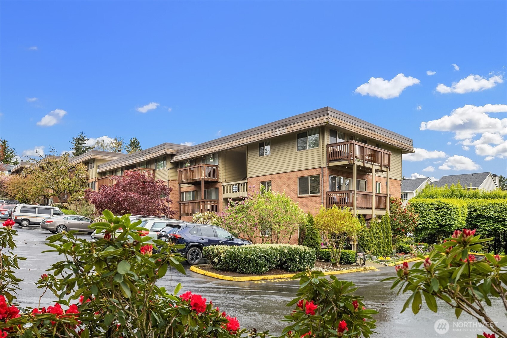 3834 175th Avenue NE #209, Redmond, WA 98052