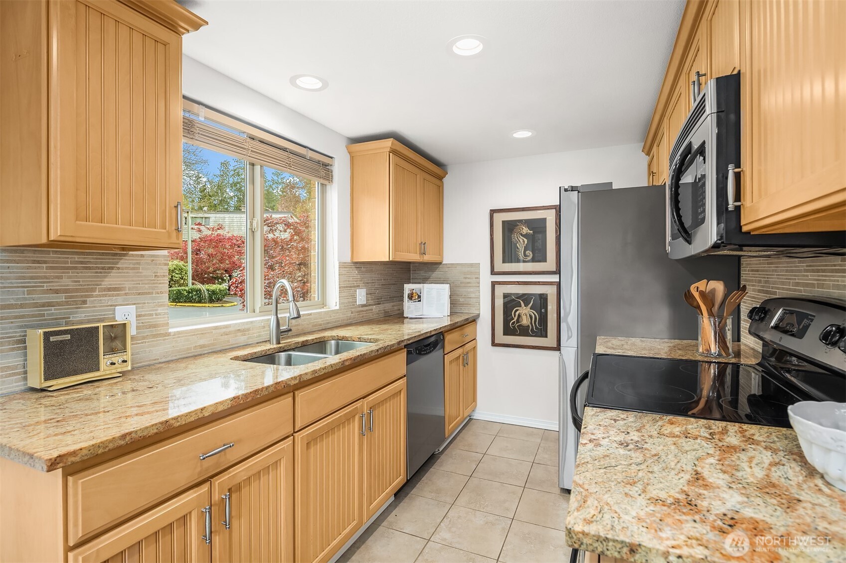 3834 175th Avenue NE #209, Redmond, WA 98052