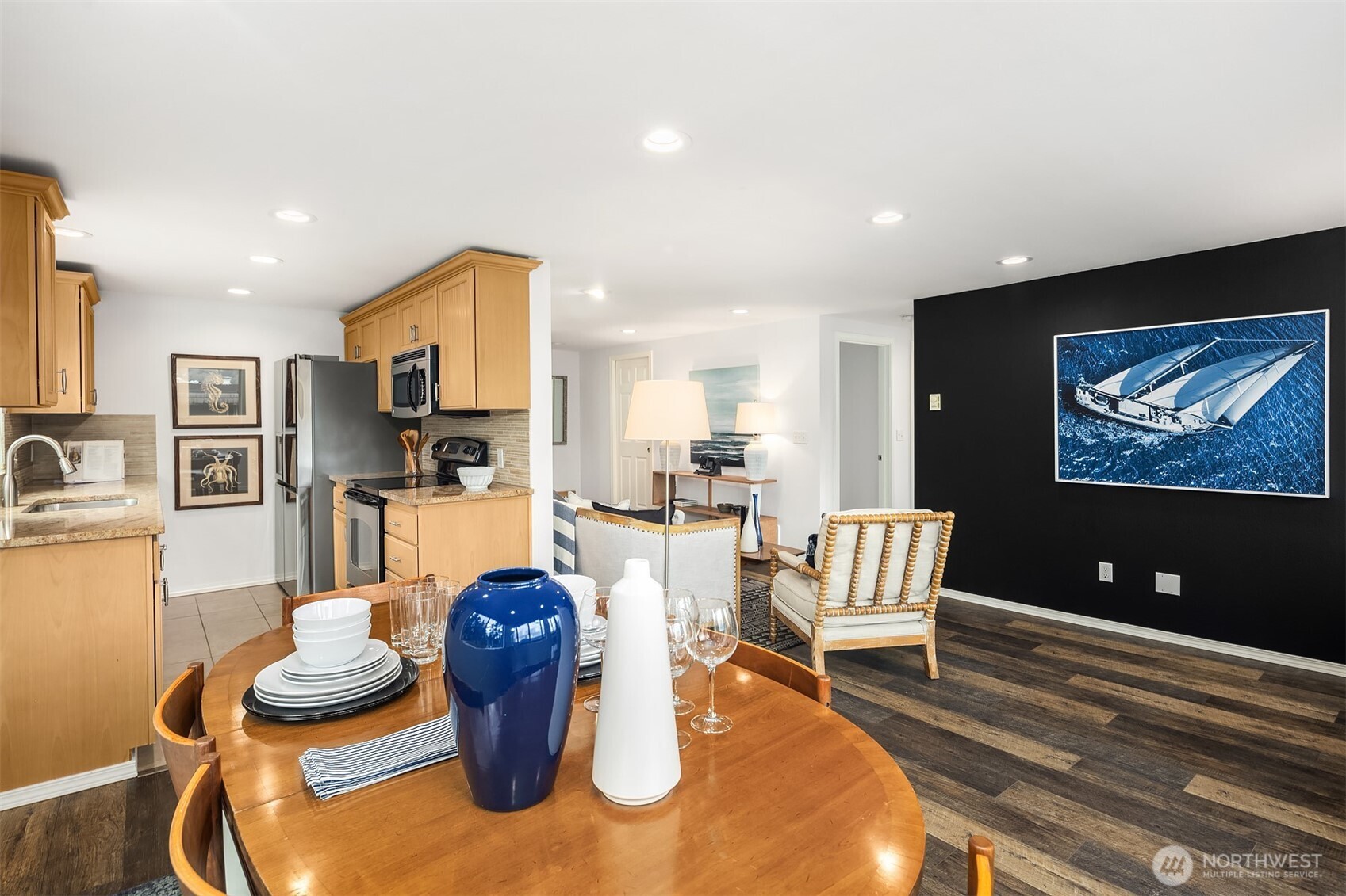 3834 175th Avenue NE #209, Redmond, WA 98052