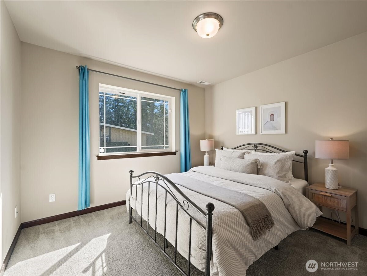 21000 61st Avenue W, Lynnwood, WA 98036-7507