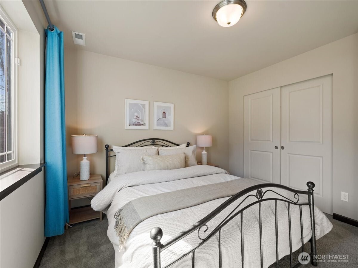 21000 61st Avenue W, Lynnwood, WA 98036-7507