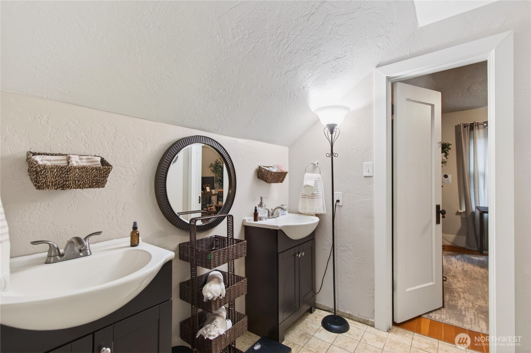 2829 Field Street , Longview, WA 98632