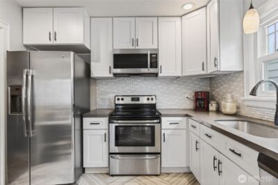 2829 Field Street , Longview, WA 98632 - Photo 6