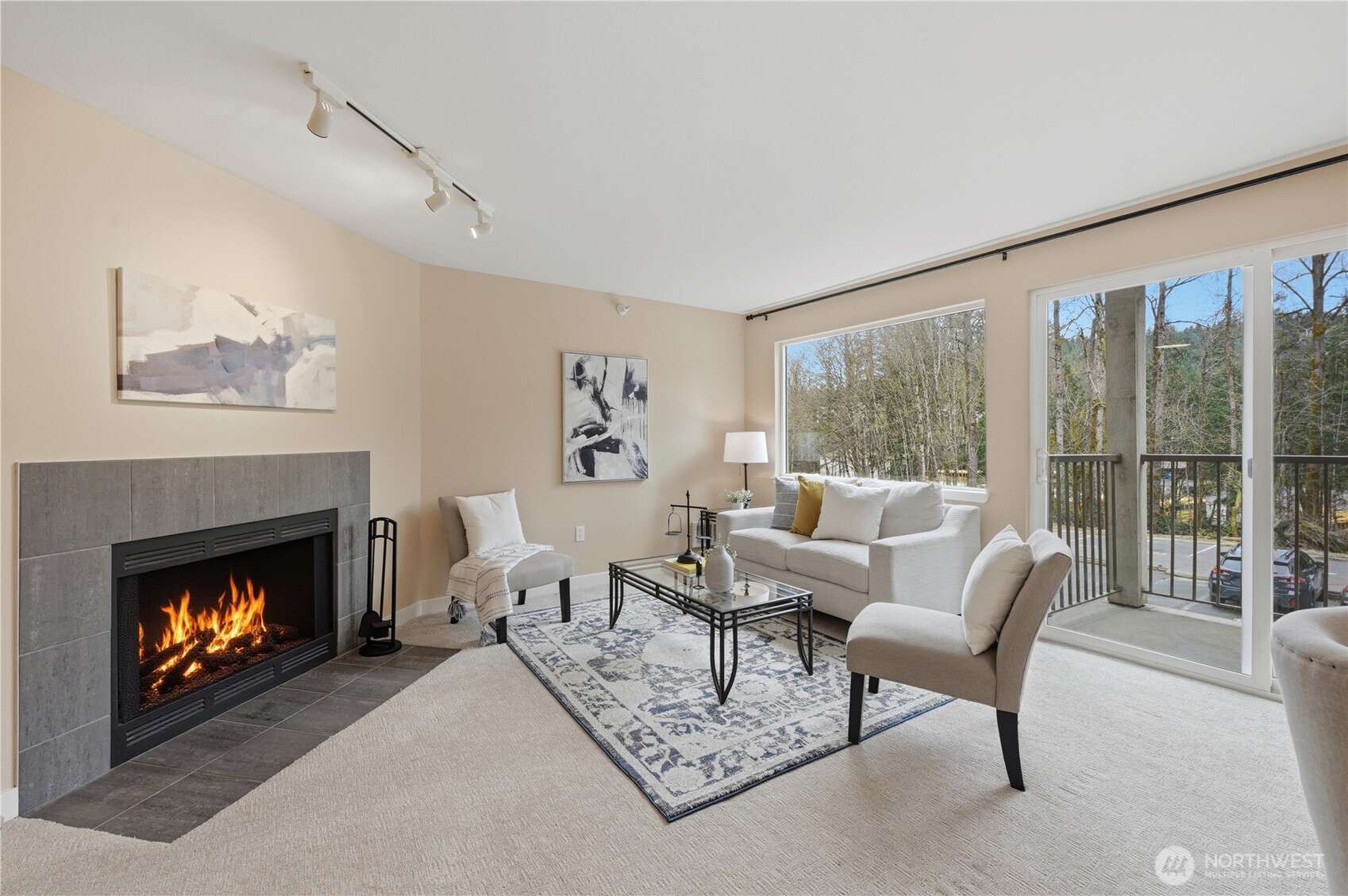 700 Front Street S #E206, Issaquah, WA 98027