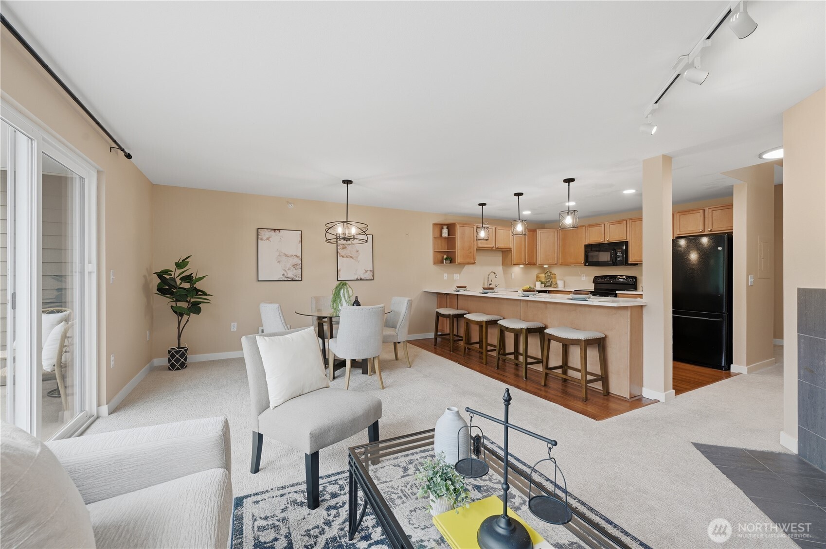 700 Front Street S #E206, Issaquah, WA 98027