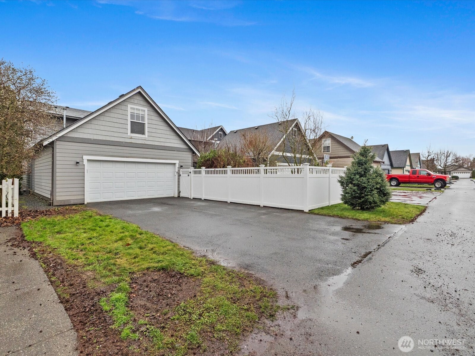 1171 Elm Street , Lynden, WA 98264