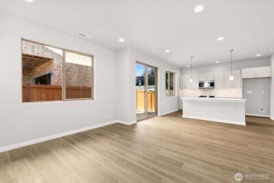 12420 SE 256th Place #14, Kent, WA 98030 - Photo 11