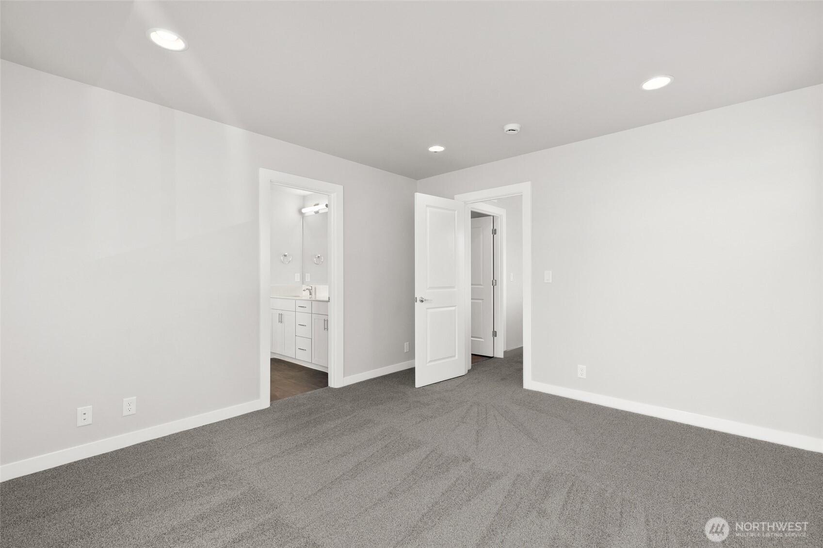 12420 SE 256th Place #14, Kent, WA 98030