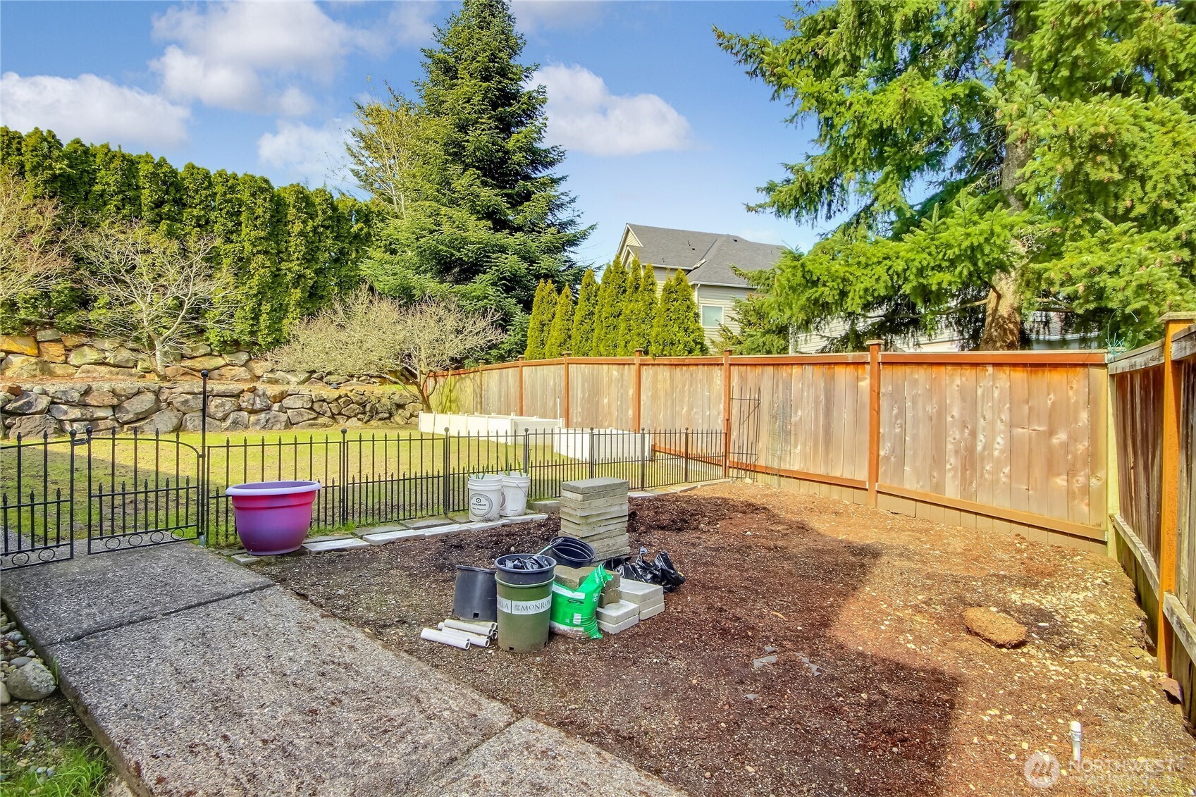 4115 52nd Street NE, Tacoma, WA 98422