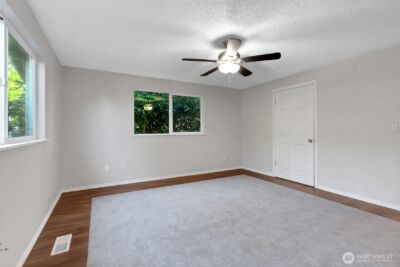 306 144th Street E, Tacoma, WA 98445-1323 - Photo 16