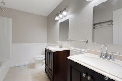 306 144th Street E, Tacoma, WA 98445-1323 - Photo 17