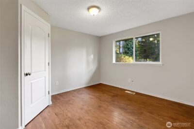 306 144th Street E, Tacoma, WA 98445-1323 - Photo 18