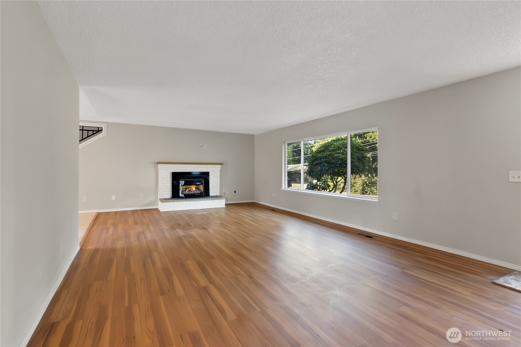 306 144th Street E, Tacoma, WA 98445-1323