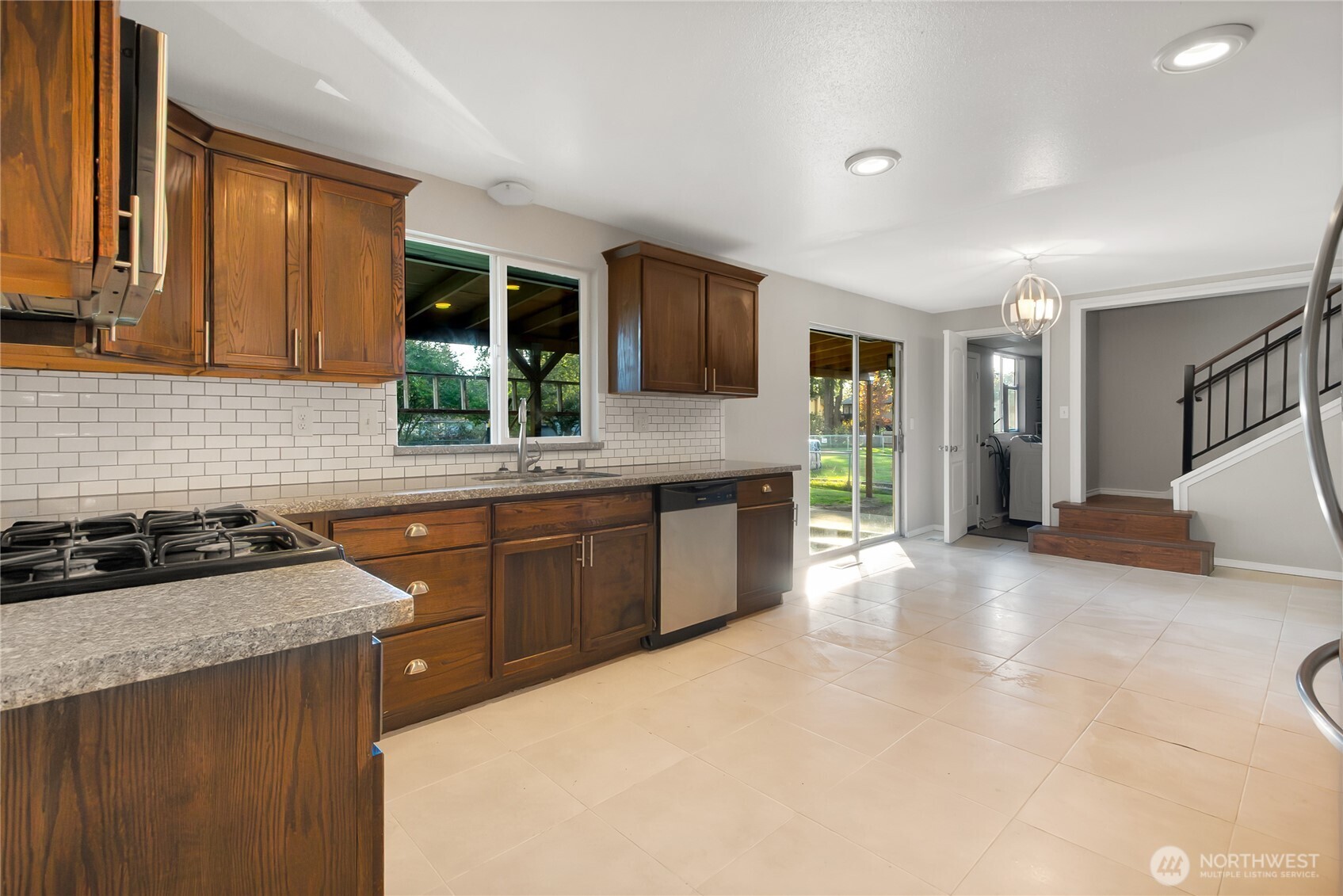 306 144th Street E, Tacoma, WA 98445-1323