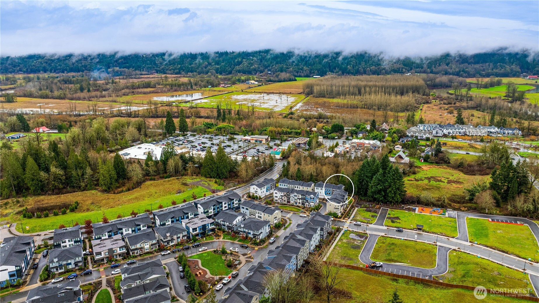 14123 266th Avenue NE #103, Duvall, WA 98019