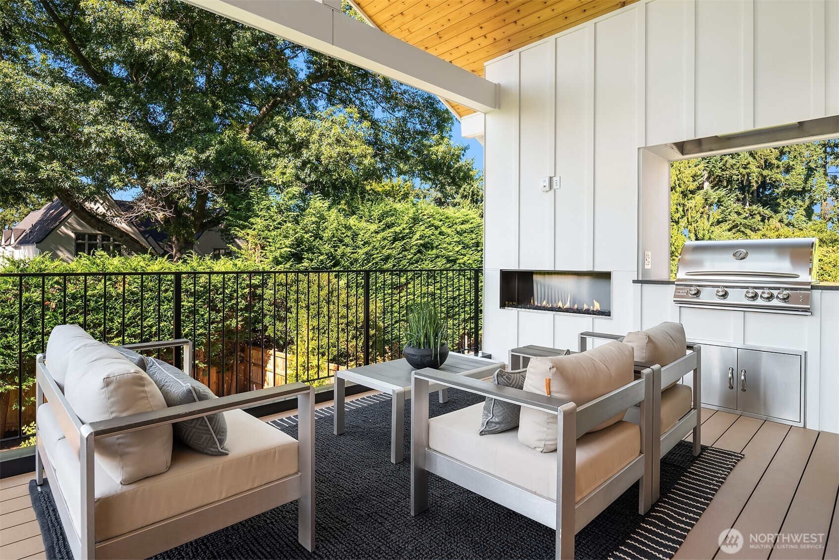 9812 NE 31st Street , Bellevue, WA 98004