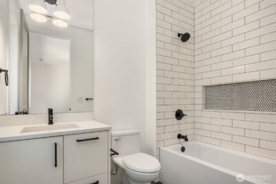 9812 NE 31st Street , Bellevue, WA 98004 - Photo 26