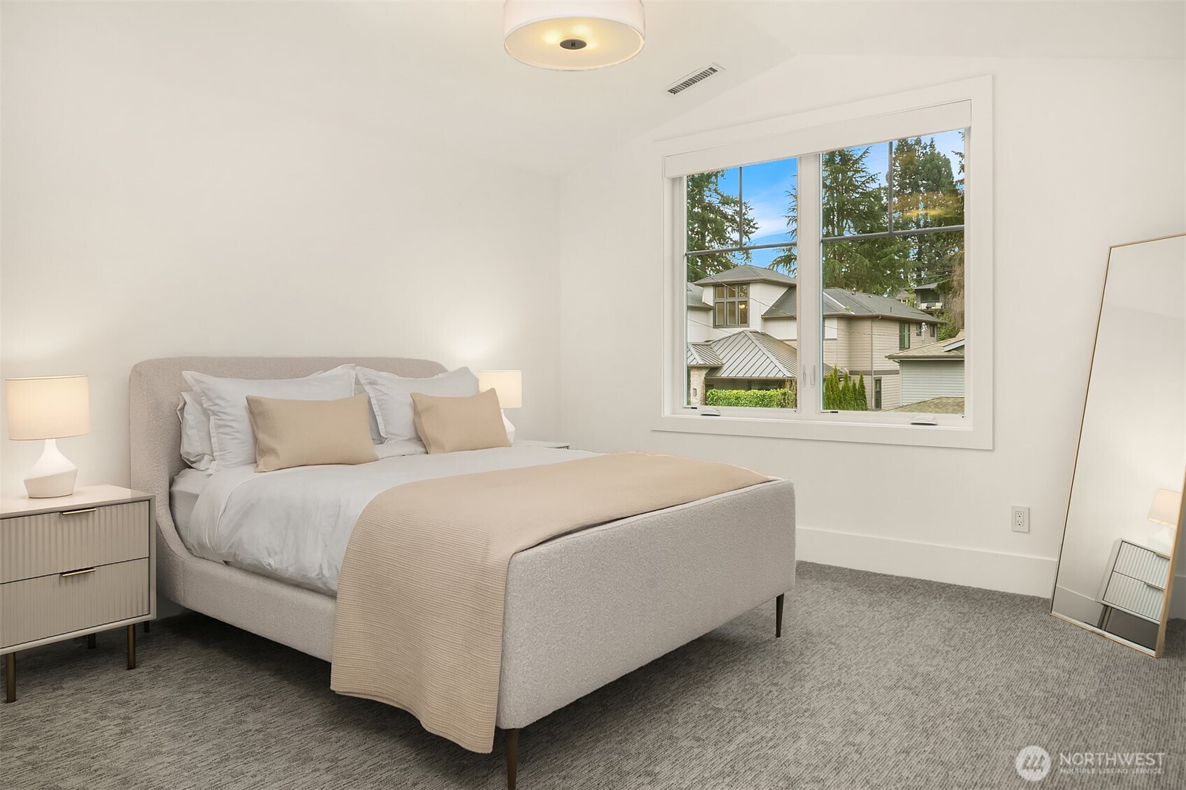 9812 NE 31st Street , Bellevue, WA 98004