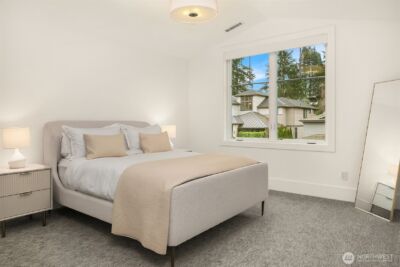 9812 NE 31st Street , Bellevue, WA 98004 - Photo 27