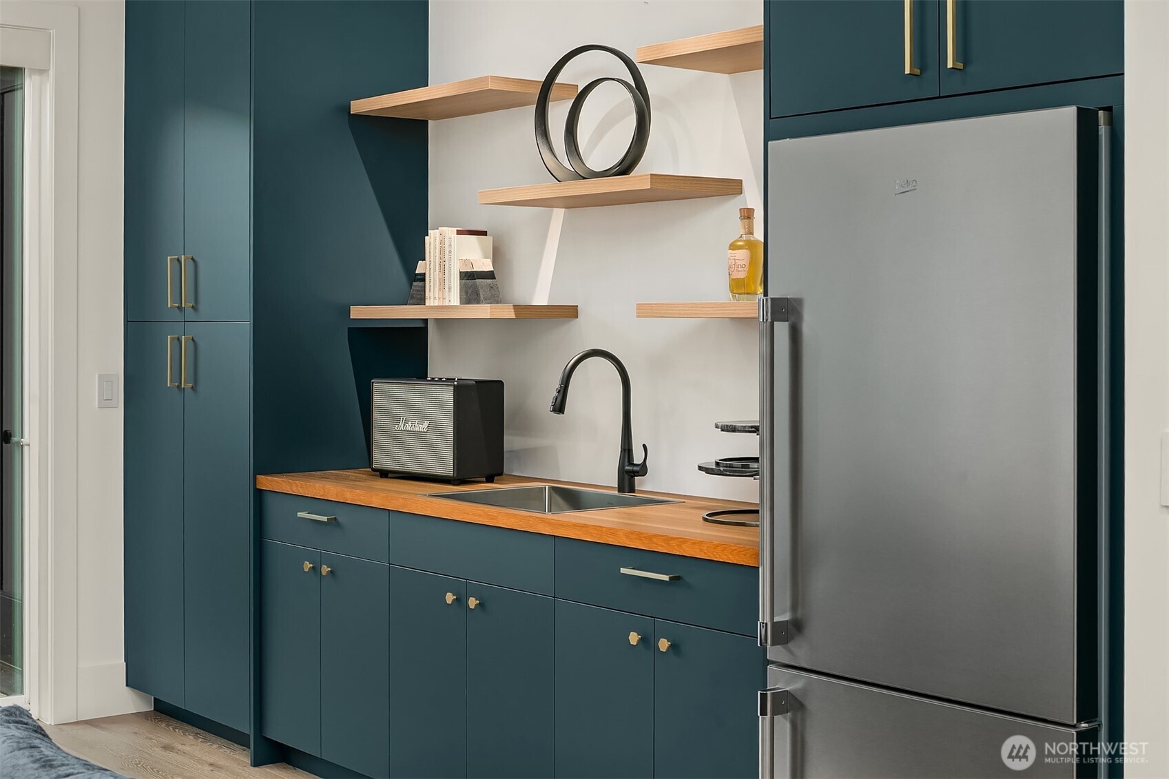 9812 NE 31st Street , Bellevue, WA 98004