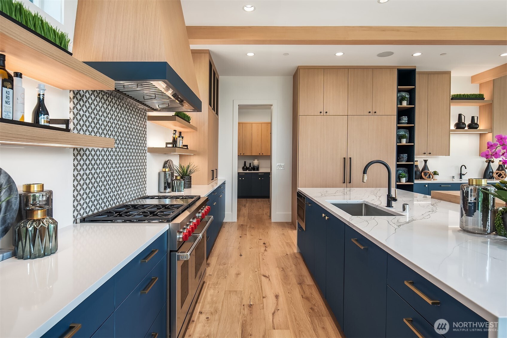 9812 NE 31st Street , Bellevue, WA 98004