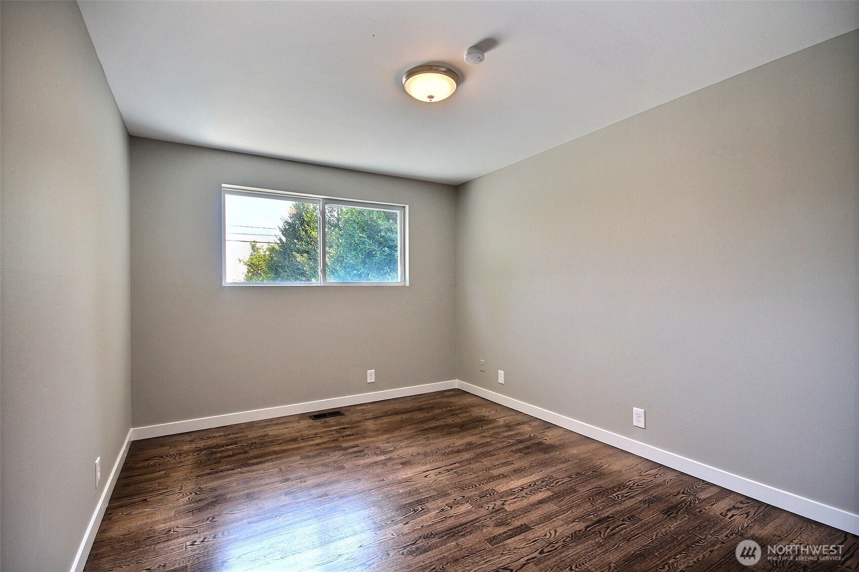 310 9th Avenue , Kirkland, WA 98033