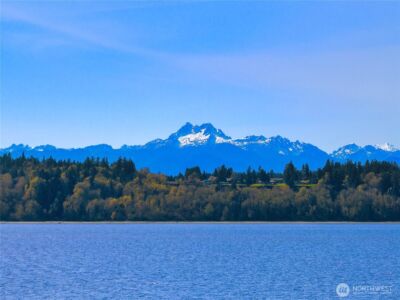 12145 Arrow Point Loop NE, Bainbridge Island, WA 98110 - Photo 17