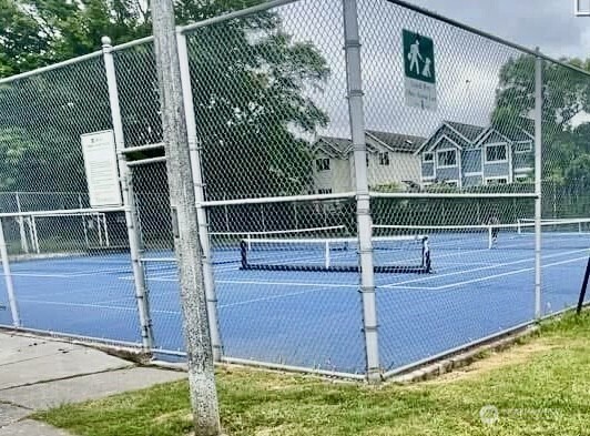 836 NW 52nd Street #B, Seattle, WA 98107