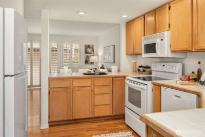 6510 115th Place SE, Bellevue, WA 98006 - Photo 14