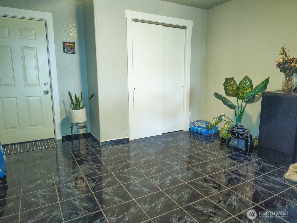 12749 SW Dodson Road , Royal City, WA 99357