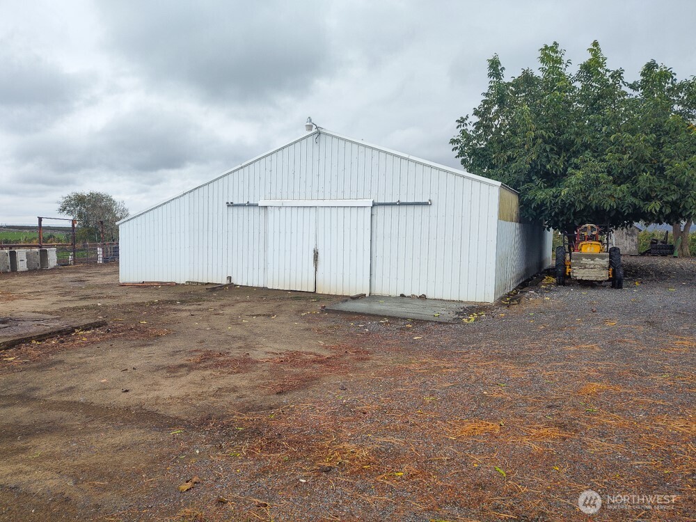 12749 SW Dodson Road , Royal City, WA 99357