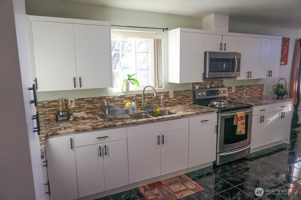 12749 SW Dodson Road , Royal City, WA 99357