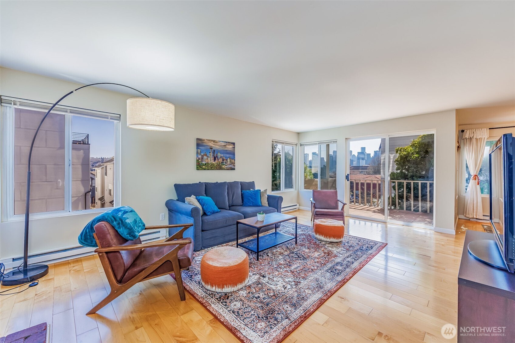 1214 Taylor Avenue N #201, Seattle, WA 98109