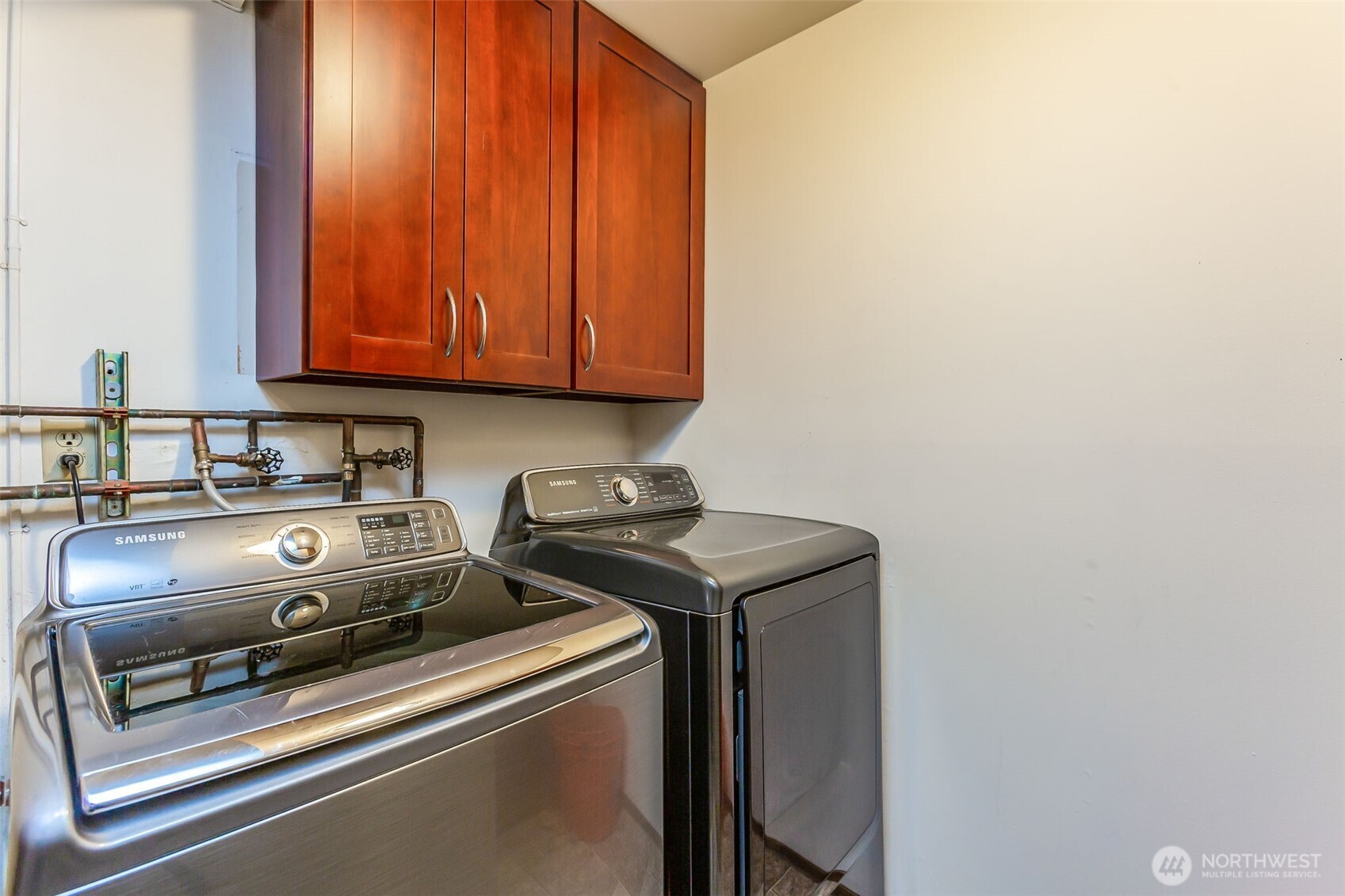 1214 Taylor Avenue N #201, Seattle, WA 98109