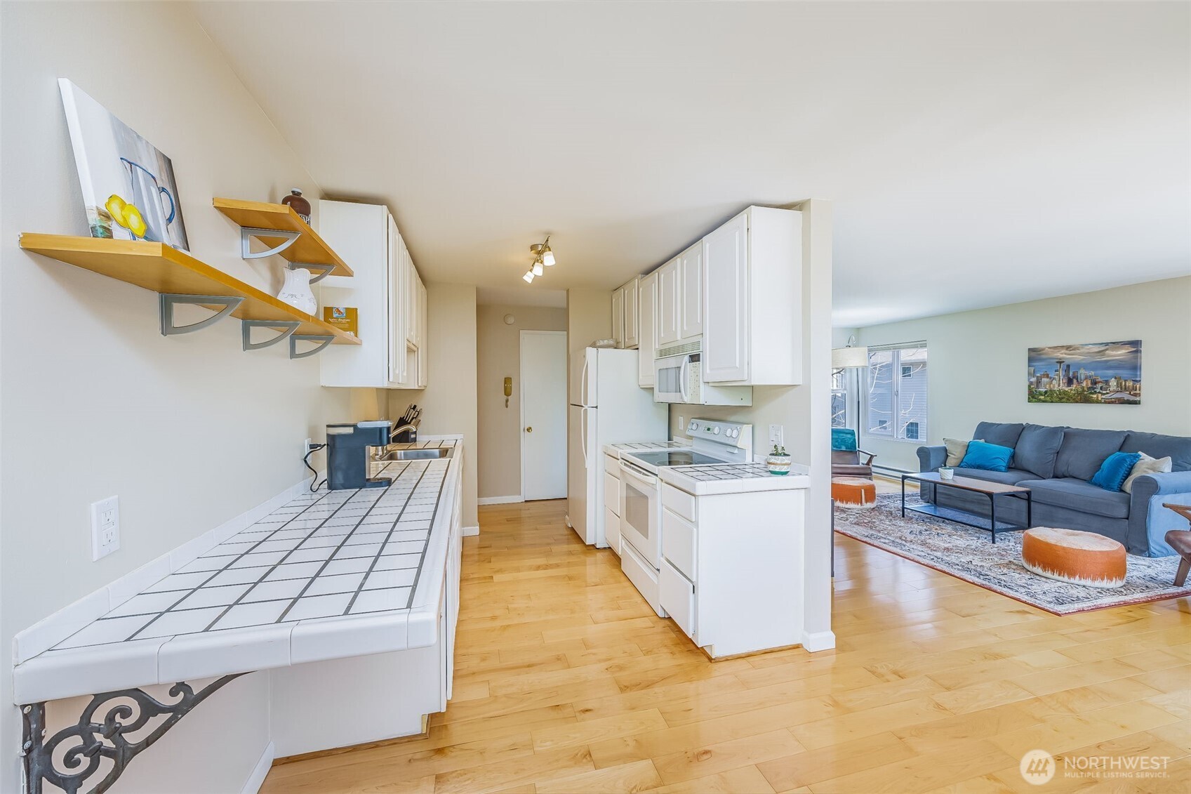 1214 Taylor Avenue N #201, Seattle, WA 98109
