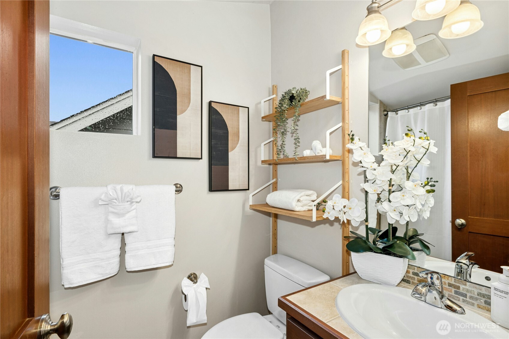 1341 14th Avenue S #B, Seattle, WA 98144