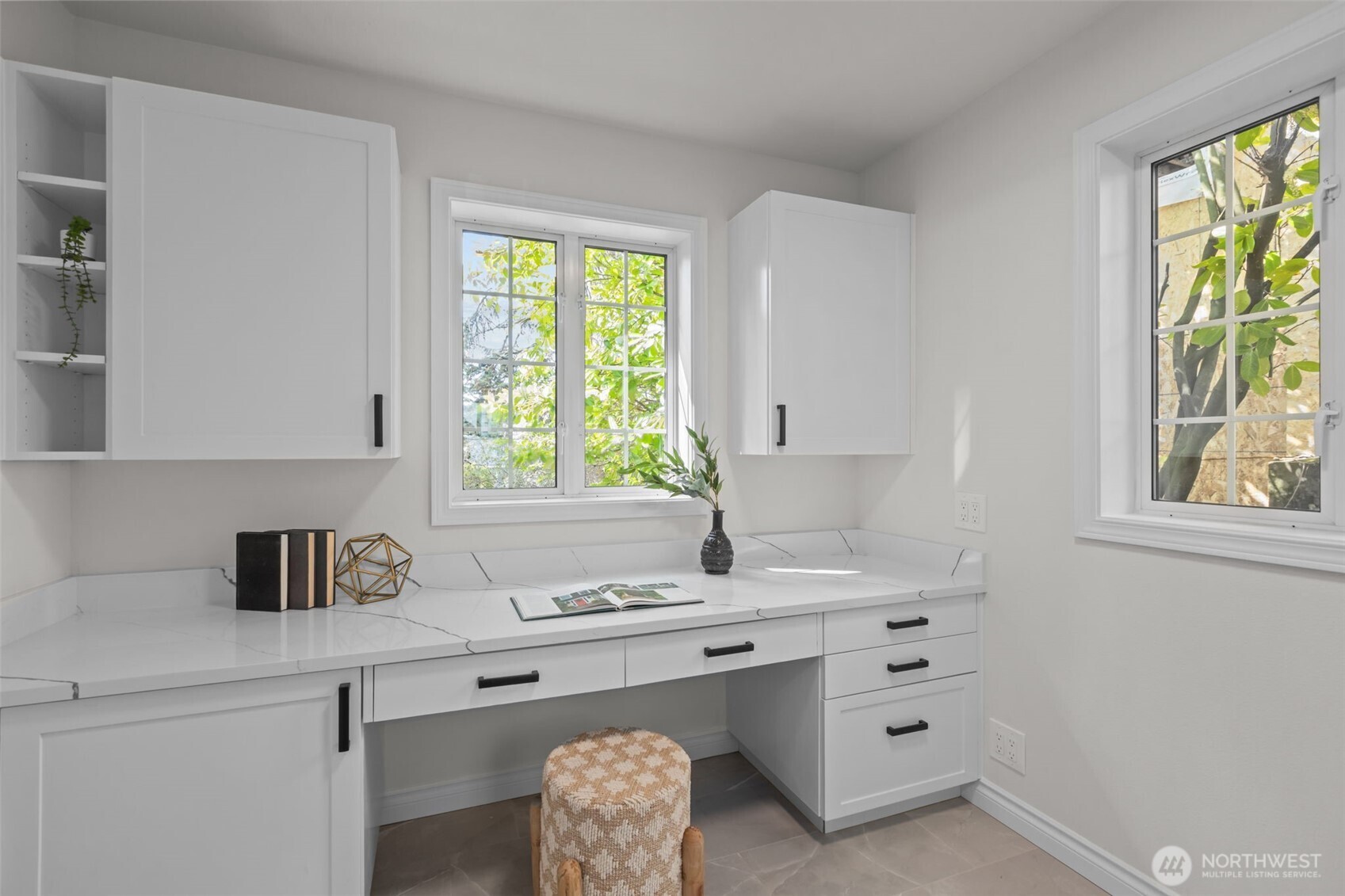 4181 42nd Avenue NE, Seattle, WA 98105