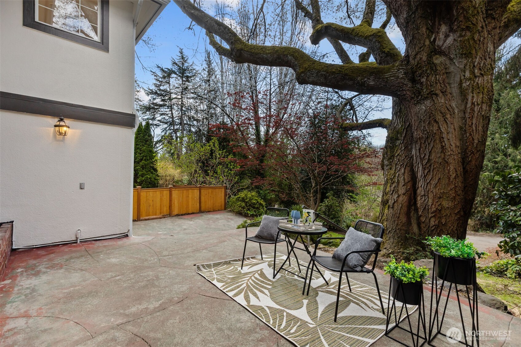 4181 42nd Avenue NE, Seattle, WA 98105